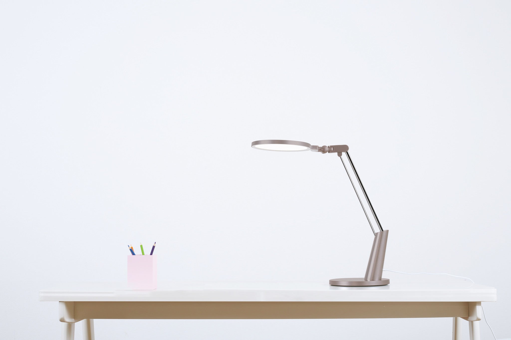 Xiaomi Yeelight Serene Eye-Friendly Desk Lamp Pro