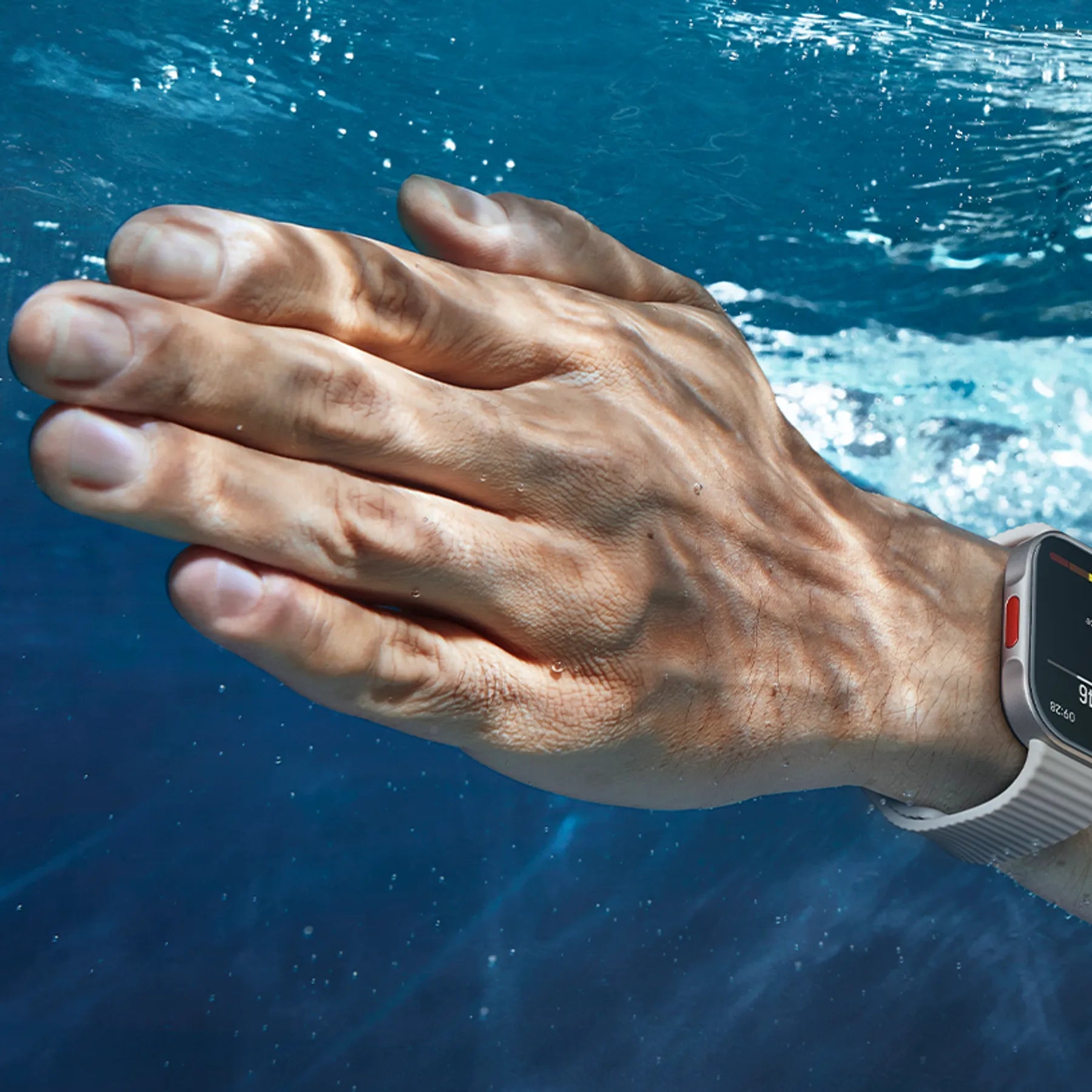 Xiaomi Redmi Watch 6 Lite onder water tijdens een zwemtraining