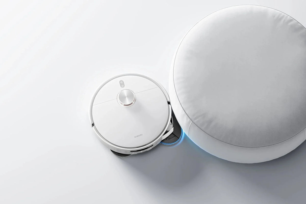 Xiaomi Robot Vacuum H50 Pro stuurt om een rond obstakel heen